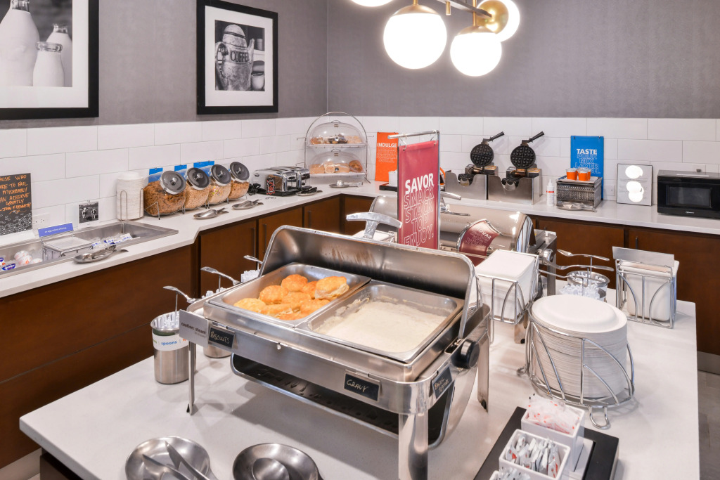 Hampton Inn & Suites Legacy Park-Frisco