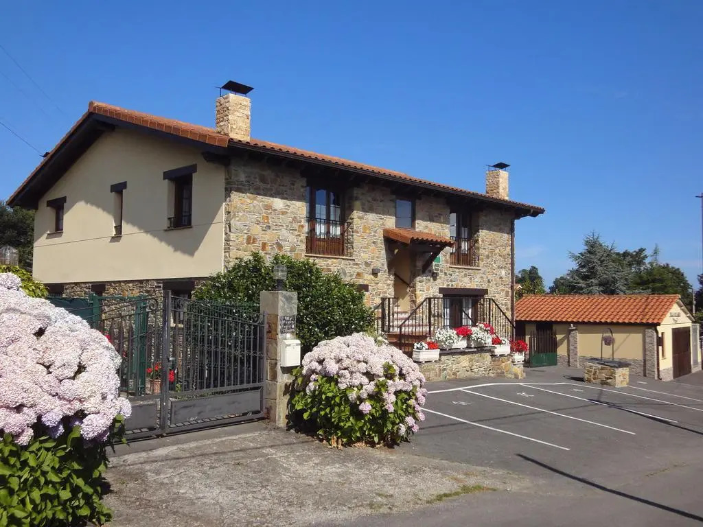 Apartamentos Rurales Villa del Sain Cudillero