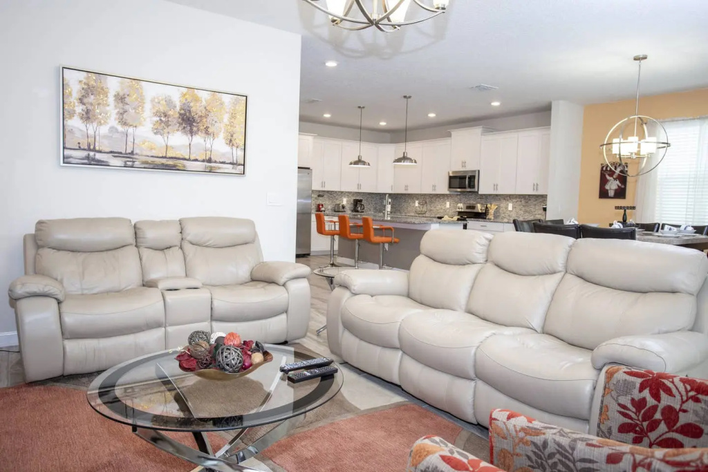 Spacious home with a large pool near Disney