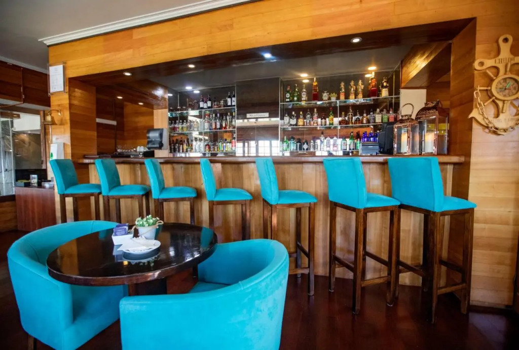 Gran Hotel Vicente Costanera