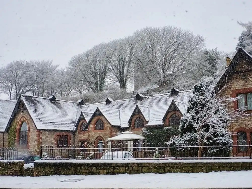 Chequers Lodge- Dalton-in- Furness- Self check in- for professionals and tourists