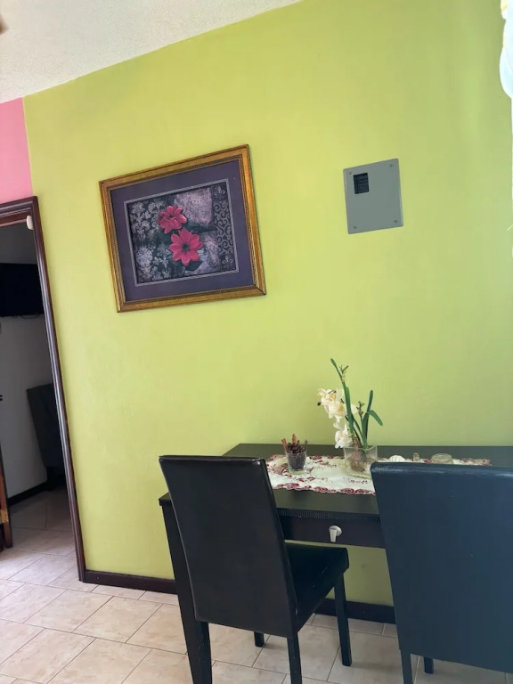 Denyse Home Cottage