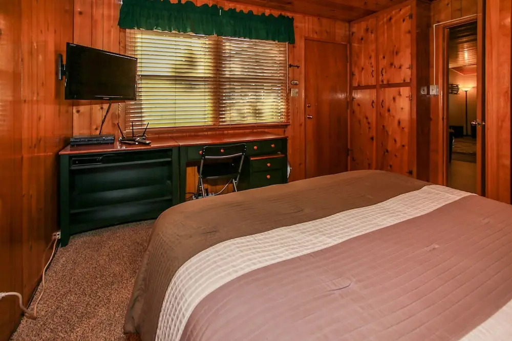 Cubby Bear Retreat-1893 by Big Bear Vacations