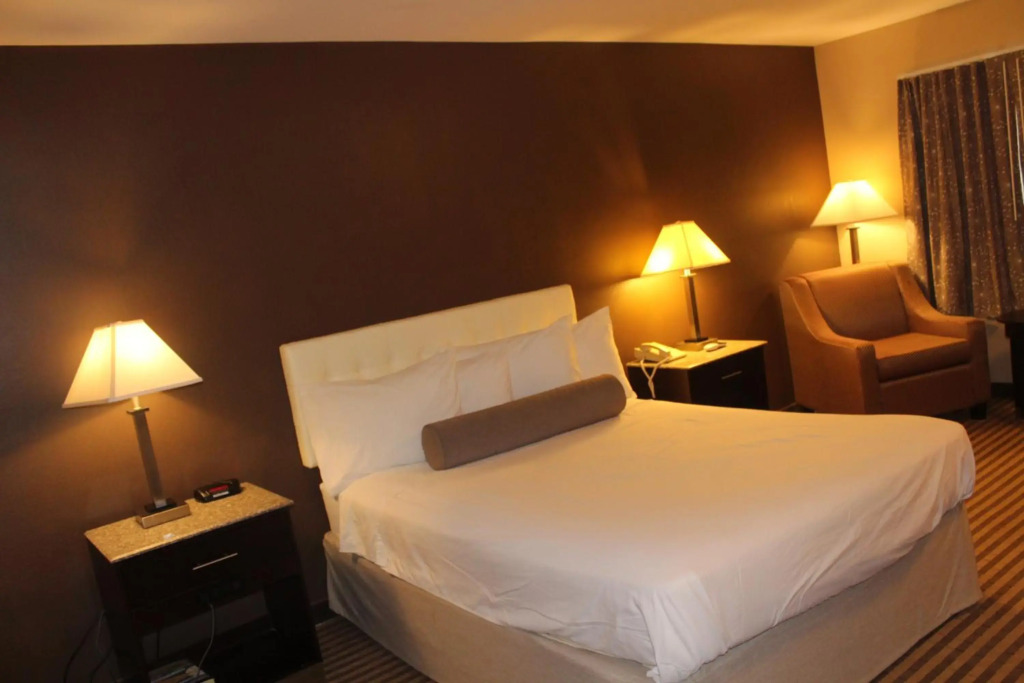 Travelodge by Wyndham Bellmawr