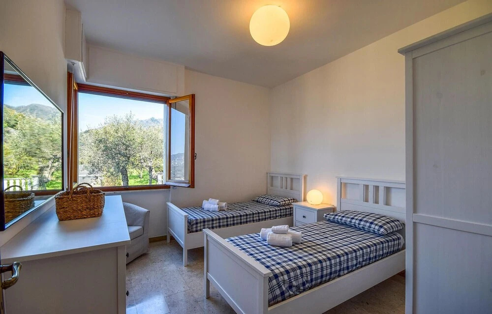 Gorgeous Home In Rapallo With House Sea View