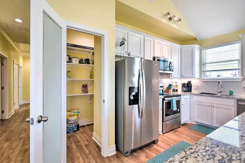 Walk to Sea Isle Beach Retreat with Deck and Patio