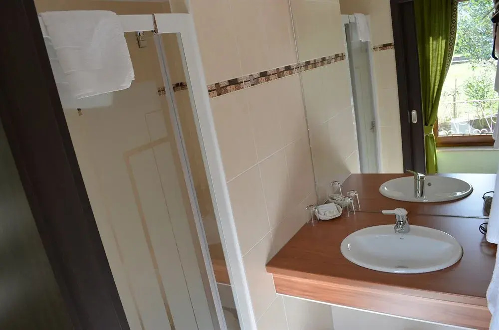 Logis Hotel & Restaurant - Les Vosges