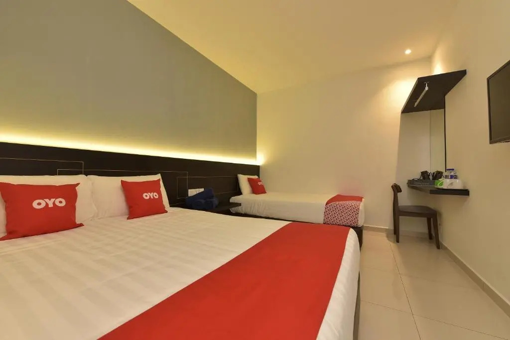 Capital O 90609 Gc Hotel