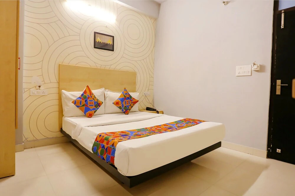 FabHotel Grand Capitol