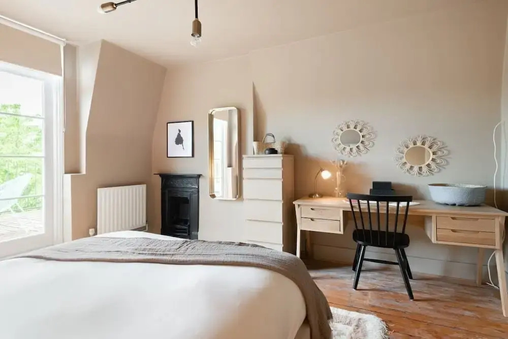 The Heart of Balham - Modern & Bright 2bdr Apartment With Terrace