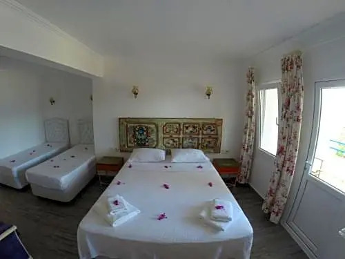 Yelken Bay Beach Hotel