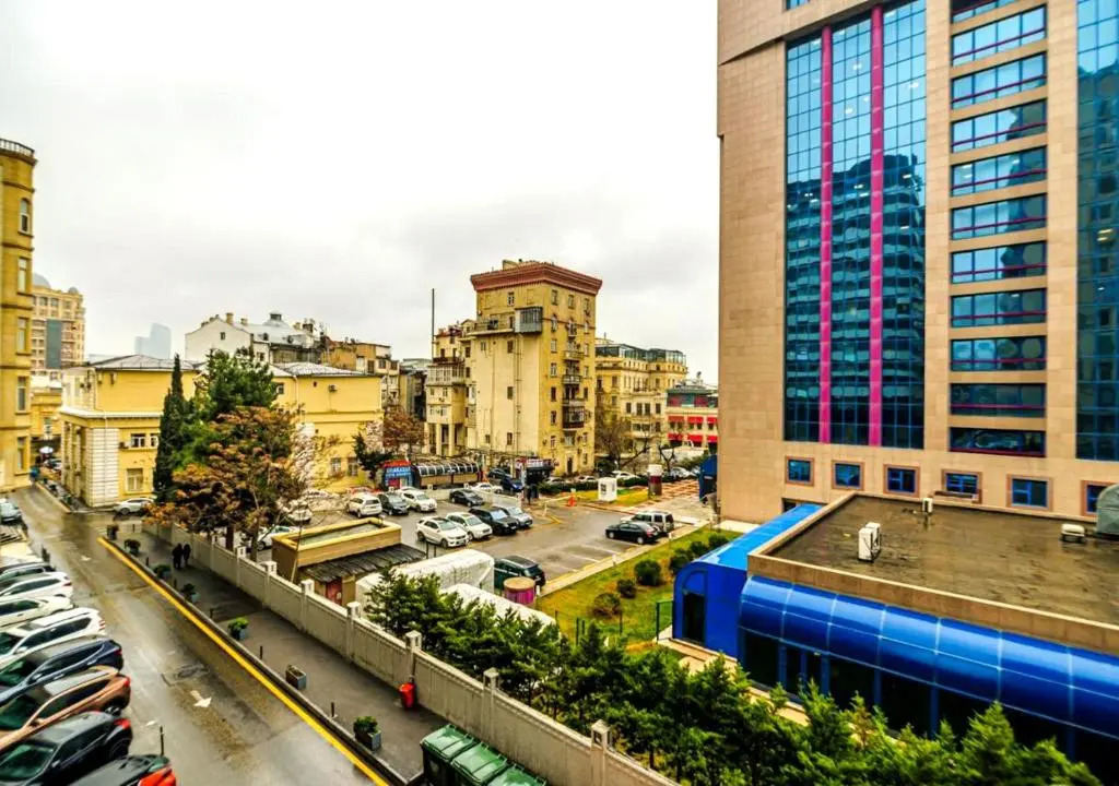 7 Bedroom Apartment on LEYLEK - Nİzami st.
