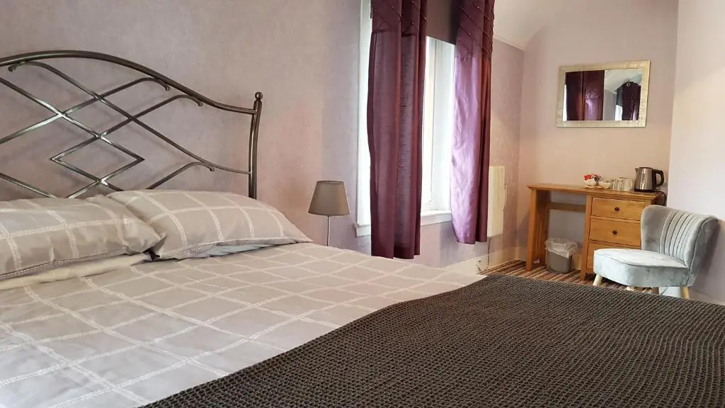 Inverour Guest House