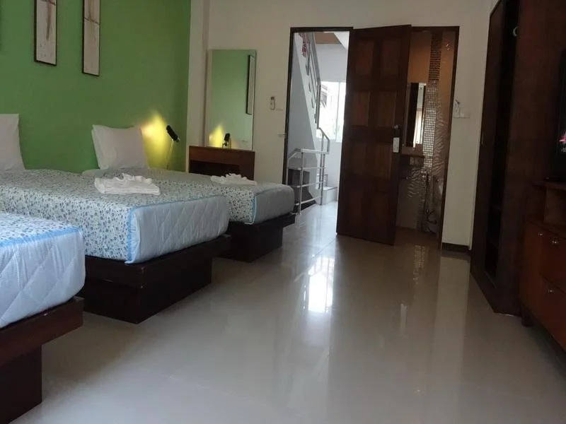 Five Elephant Hostel