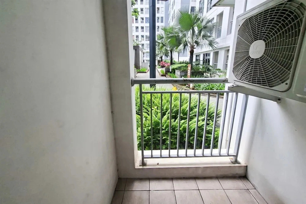 Simple 2Br Space At Apartment M-Town Residence
