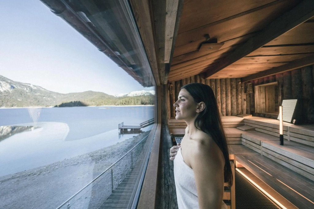 Eibsee Hotel
