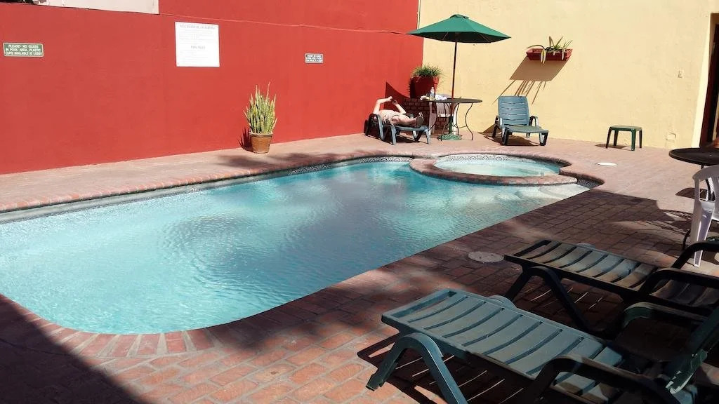 Motel Ensenada Inn