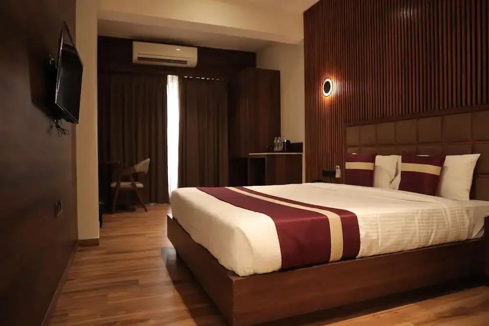Vivotel Hotel Surat