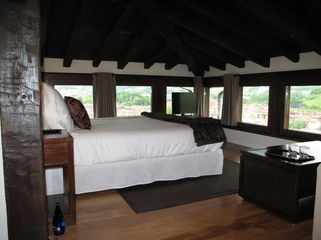 Hotel Boutique Torre Zumeltzegi