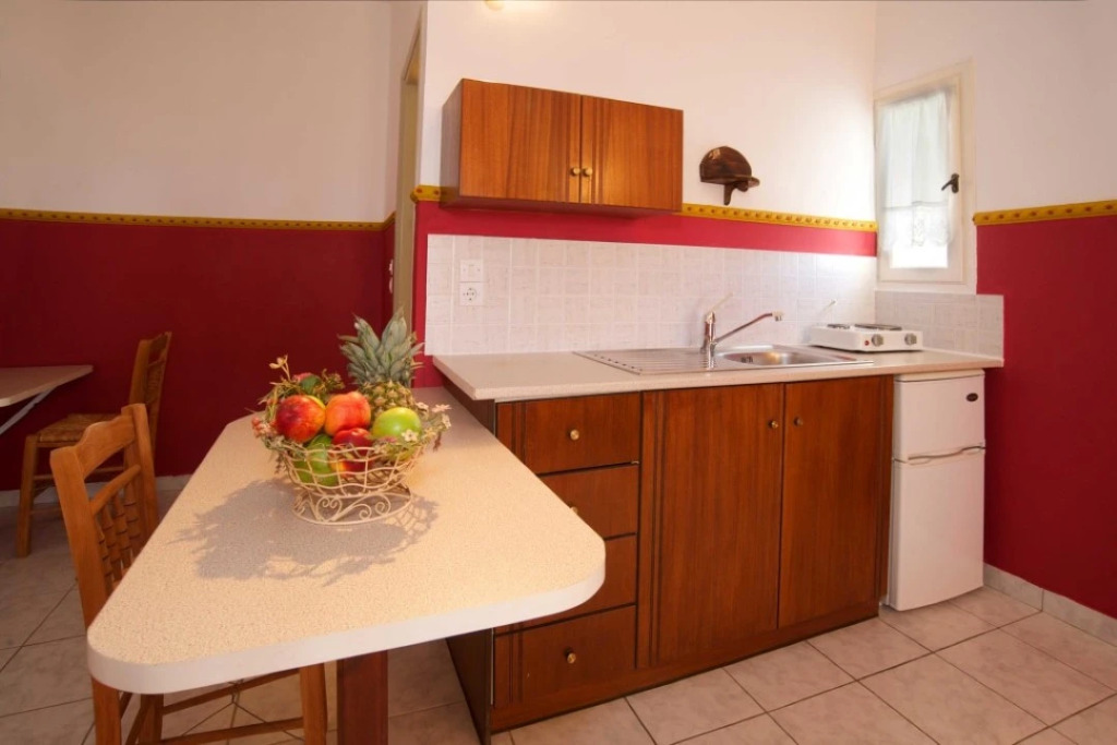 Nostos Studios & Apartments
