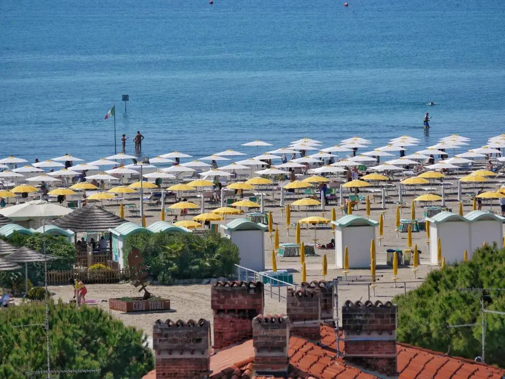Laguna Faro Suites
