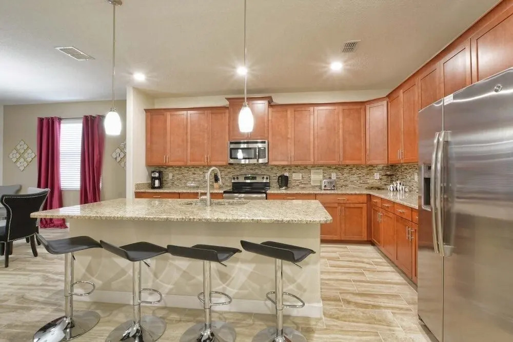 Solterra - 6 Bedrooms House W/Pool-7036sr