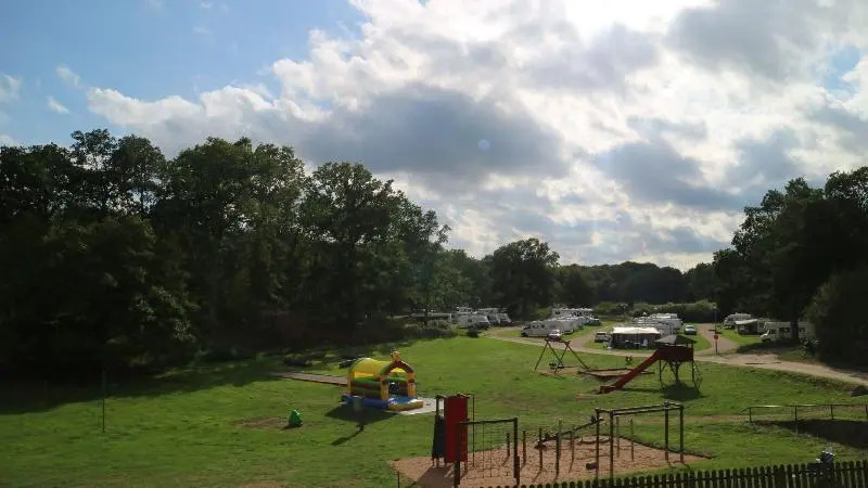 Grottbyn - Skånes Djurparks Camping