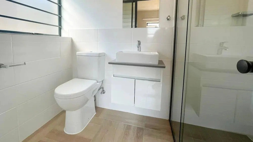 Amazing 2BR 2bath With River View in Waterfall