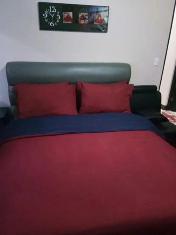 Cubao ManhattanHeights Unit 5H Tower C