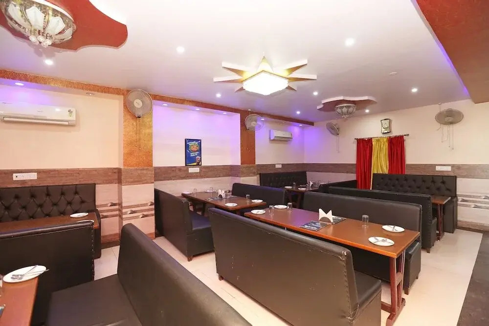Hotel Rbk Palace And Restaurant By OYO Rooms