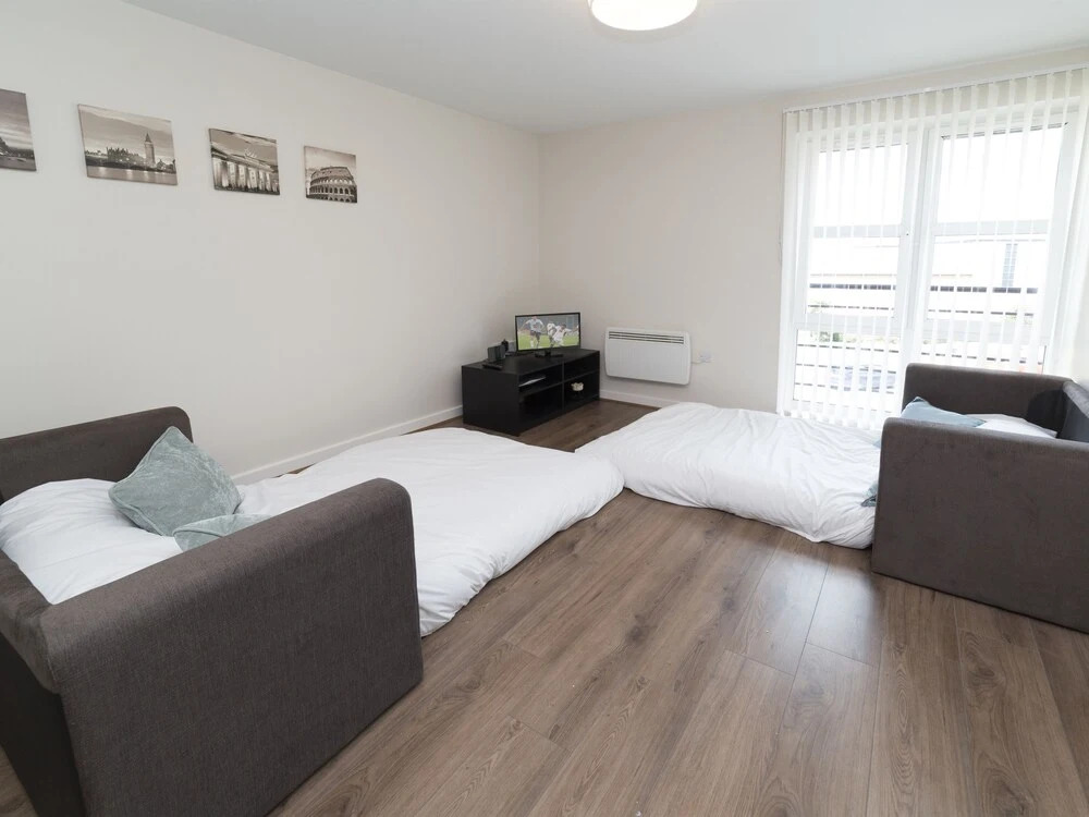 Royal Kingston Apartment
