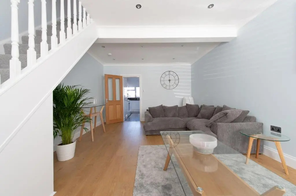 Trendy 2 Bed - A hidden Luxury in Hayes nr Heathrow