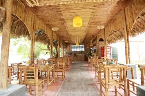 Quoc Khanh Bamboo homestay