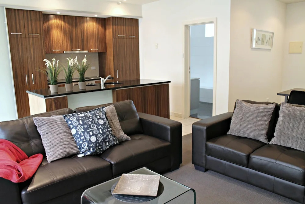 Adelaide DressCircle Apartments - Specialty Accommodation