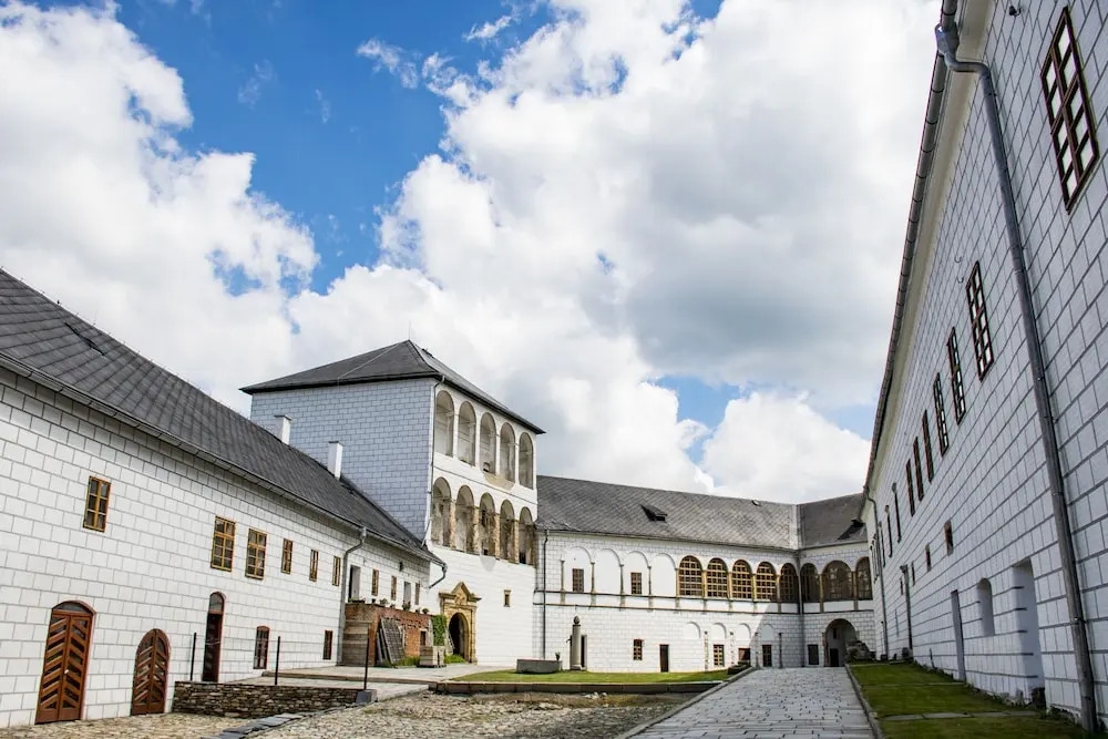 zámek Kolštejn - hotel Chateau Goldenstein