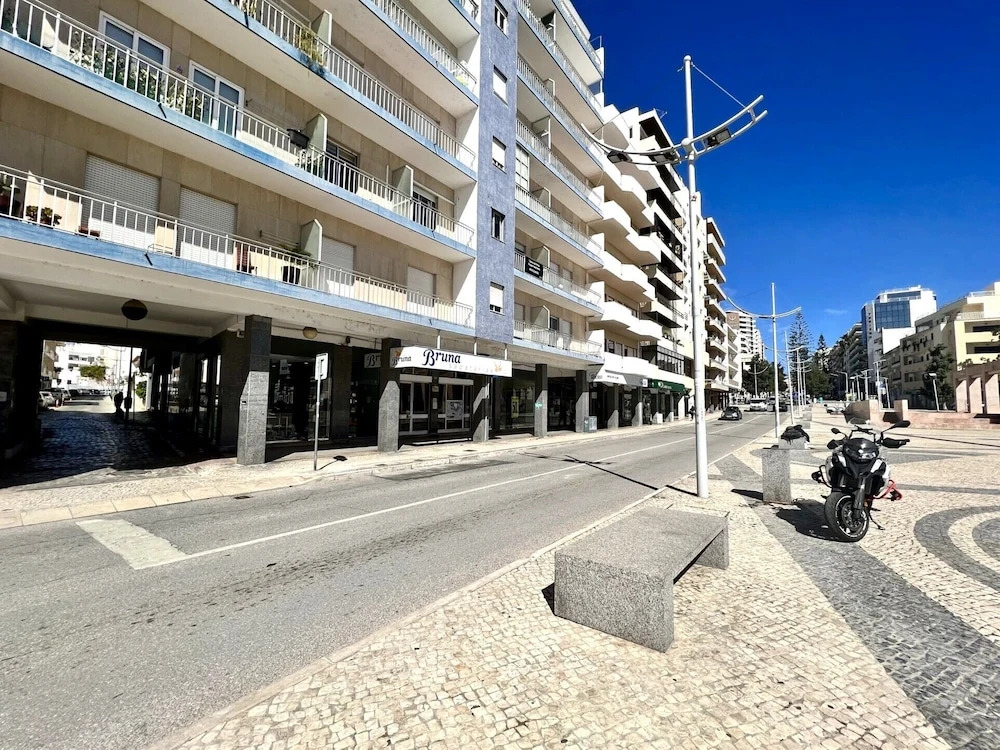 Faro Deluxe by Homing