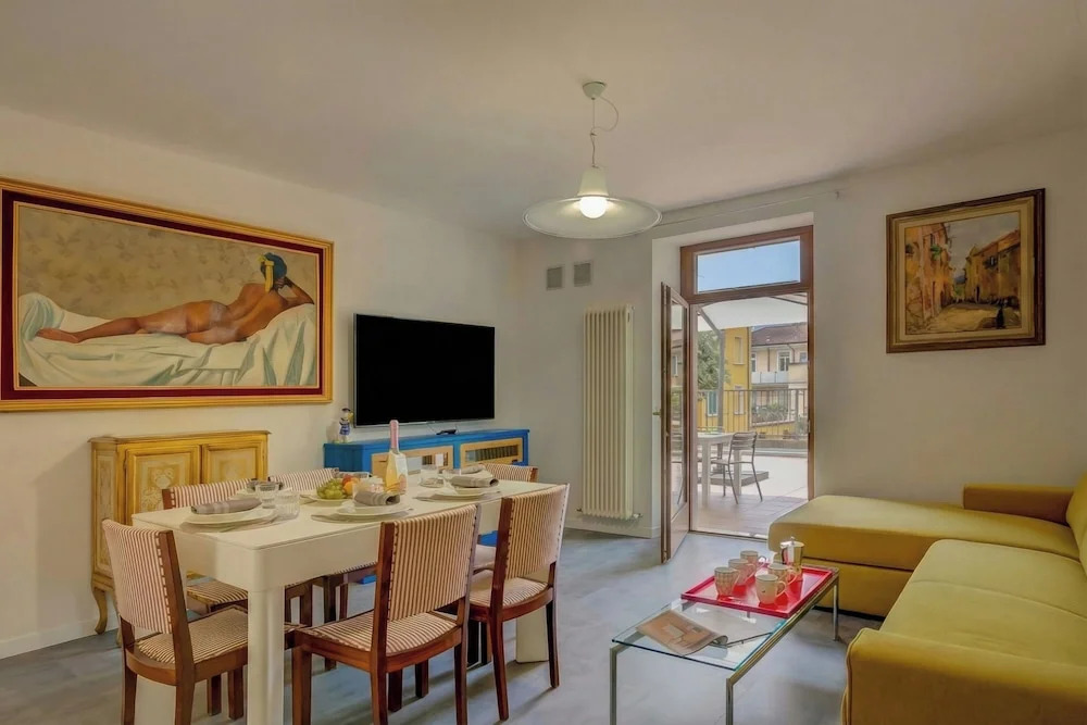 Boutique Terrace Apartment In The Center