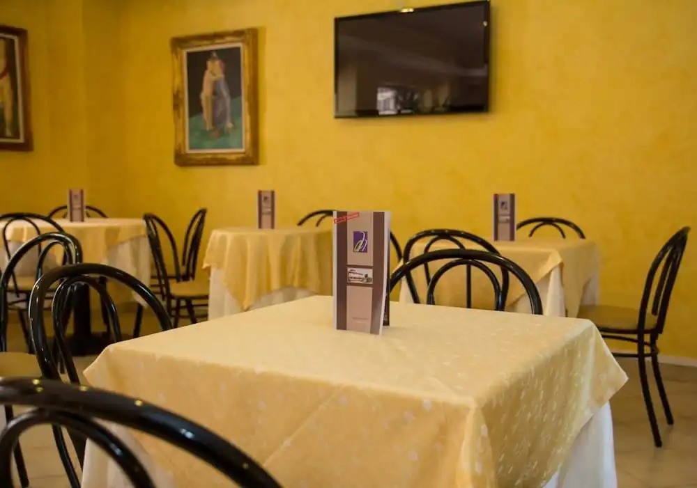 L' Espero Hotel