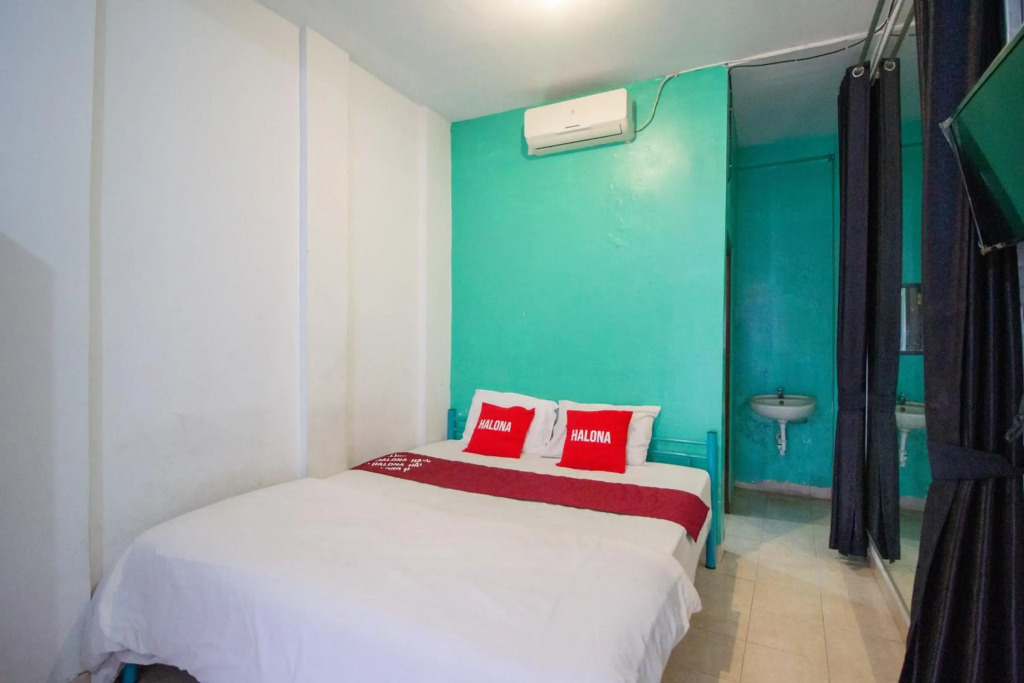 Halona Residence near Pakuwon Mall Jogja Mitra RedDoorz
