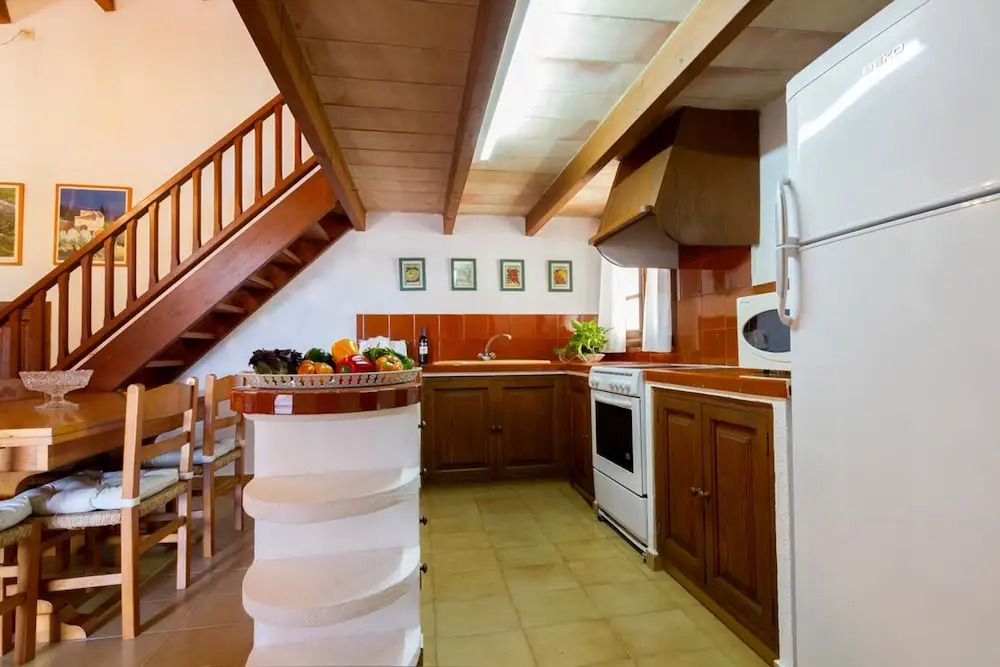 Villa - 2 Bedrooms with Pool and WiFi - 107615