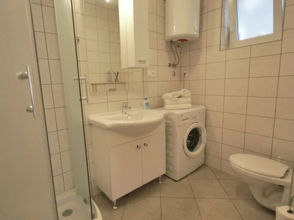 Beautiful Apartments Just Outside Trogir , Only 100 M Away From the Beach