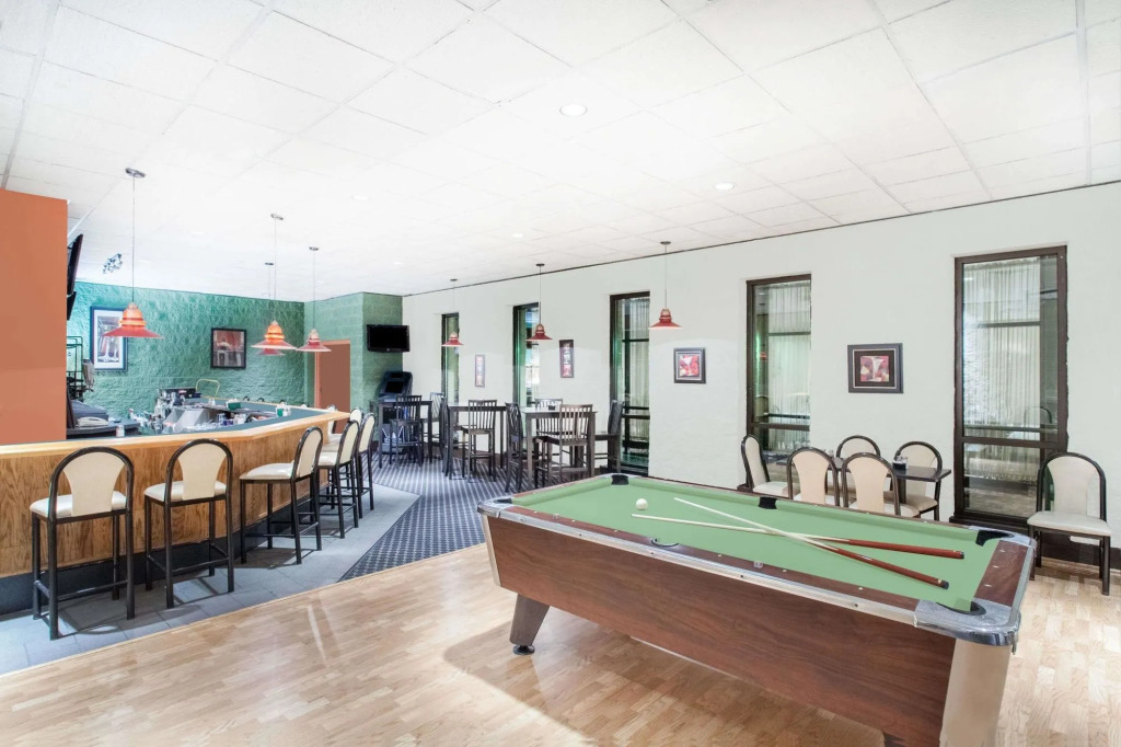 Best Western Plus Clarks Summit Scranton Hotel