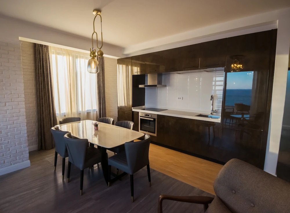Dollaku Seafront Apartments