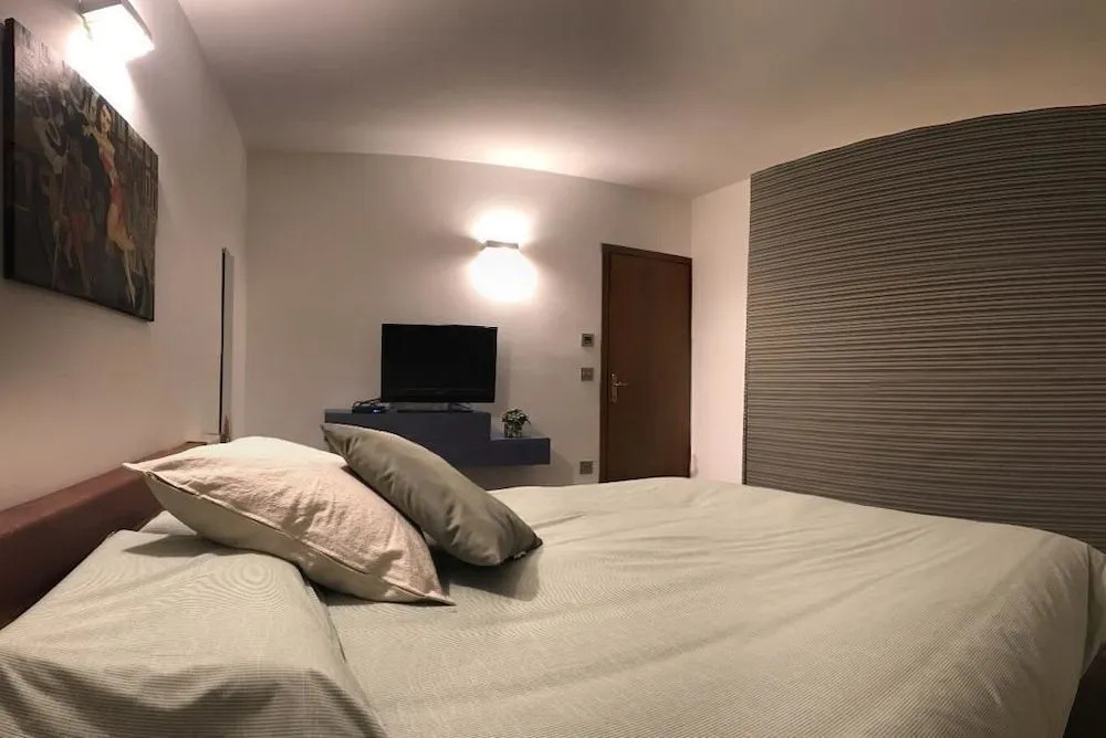 NIFTY Intera Villa con Piscina Relax, Idromassaggio e Sauna