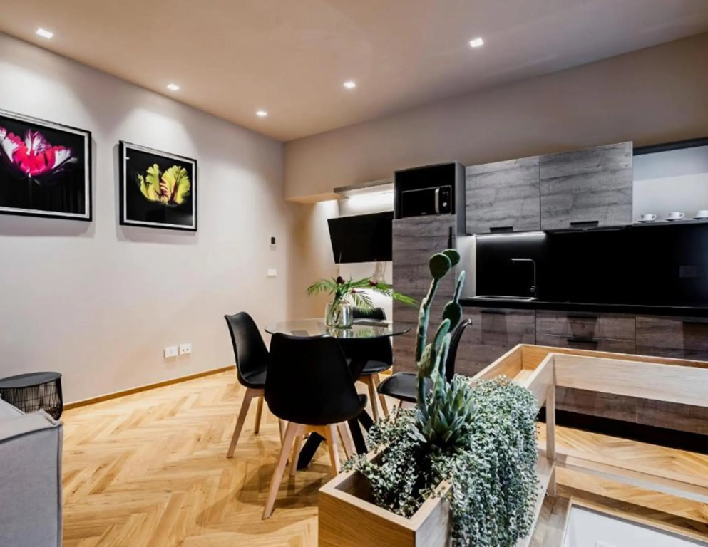 Ferrini Home - Etnea Heritage