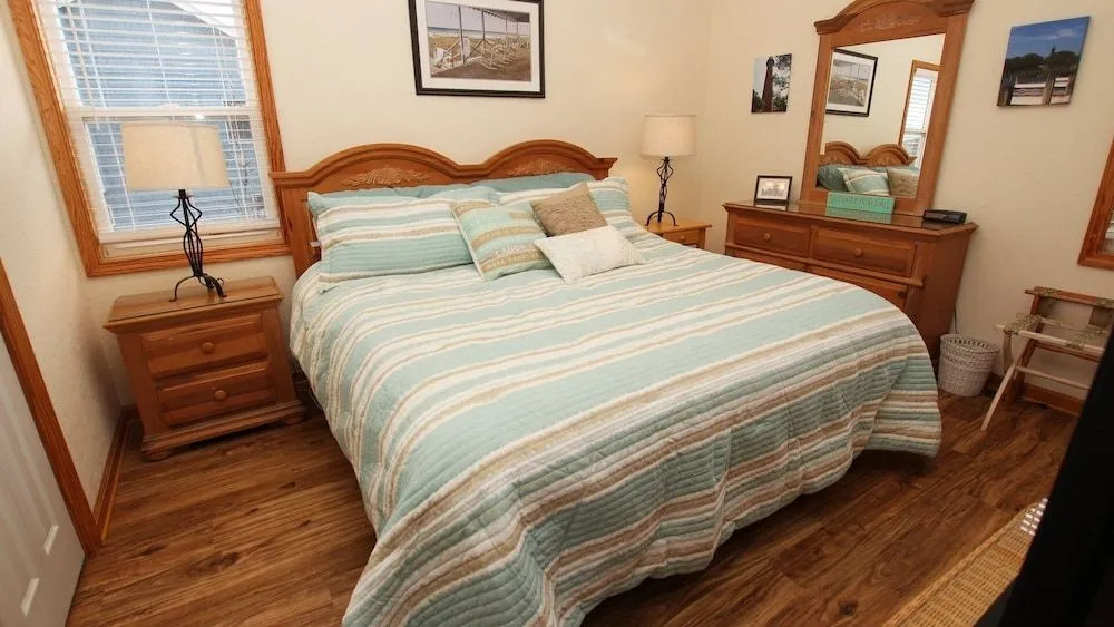 Whispering Palm - 4 Br Home
