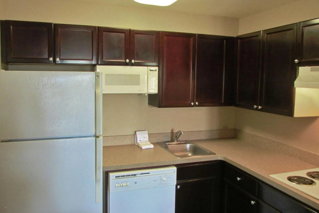 Studio 6 Suites Jacksonville Deerwood Park FL