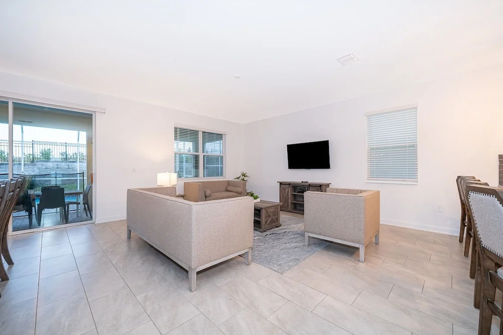 9056sh-the Retreat At Championsgate 8 Bedroom Home by RedAwning