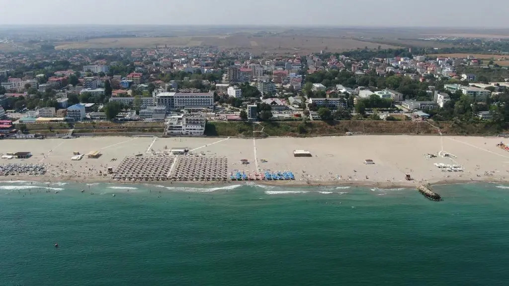 NOVUS Hotel
