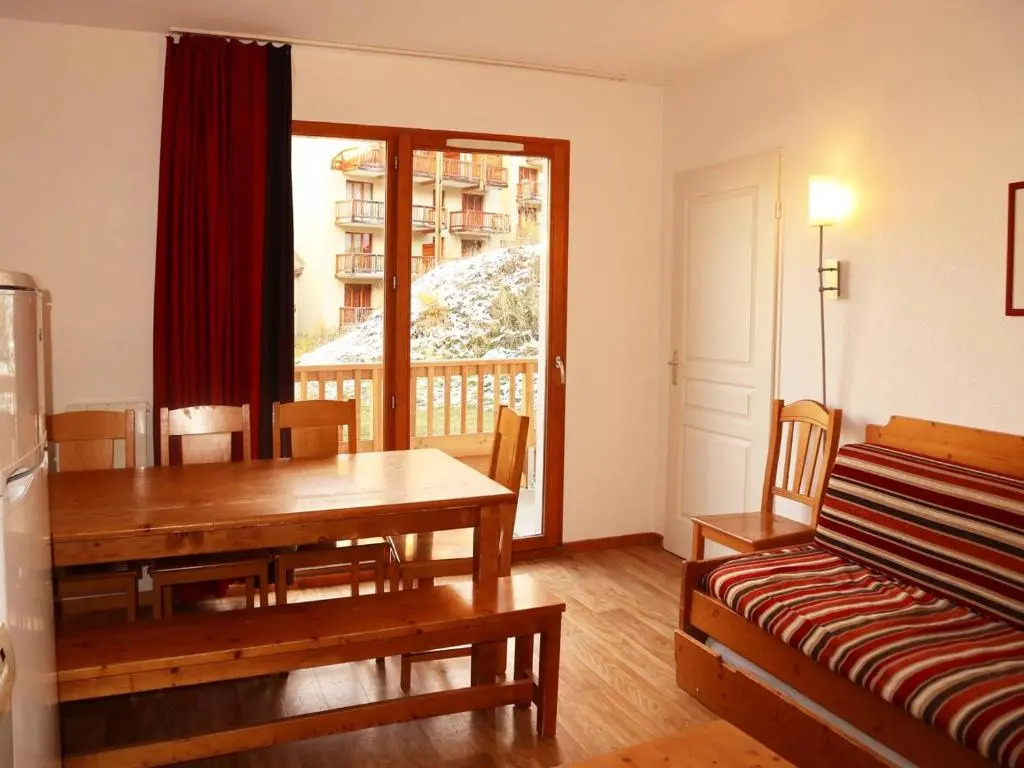 Appartement Les Orres, 3 pièces, 8 personnes - FR-1-322-378
